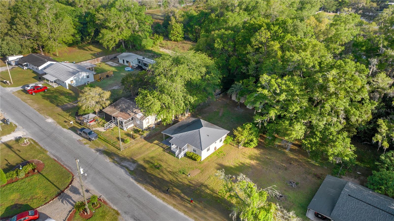 1309 NE 33RD STREET