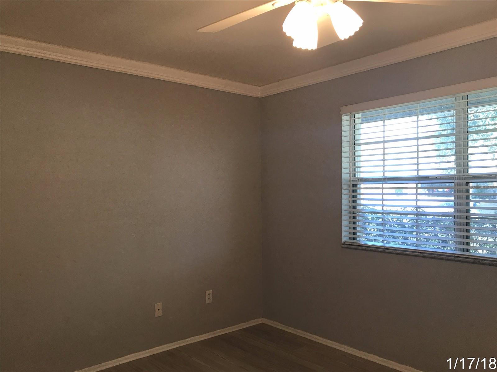 CLUBHOUSE ESTATES - Residential Lease