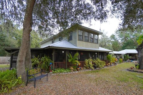 A home in SUMTERVILLE