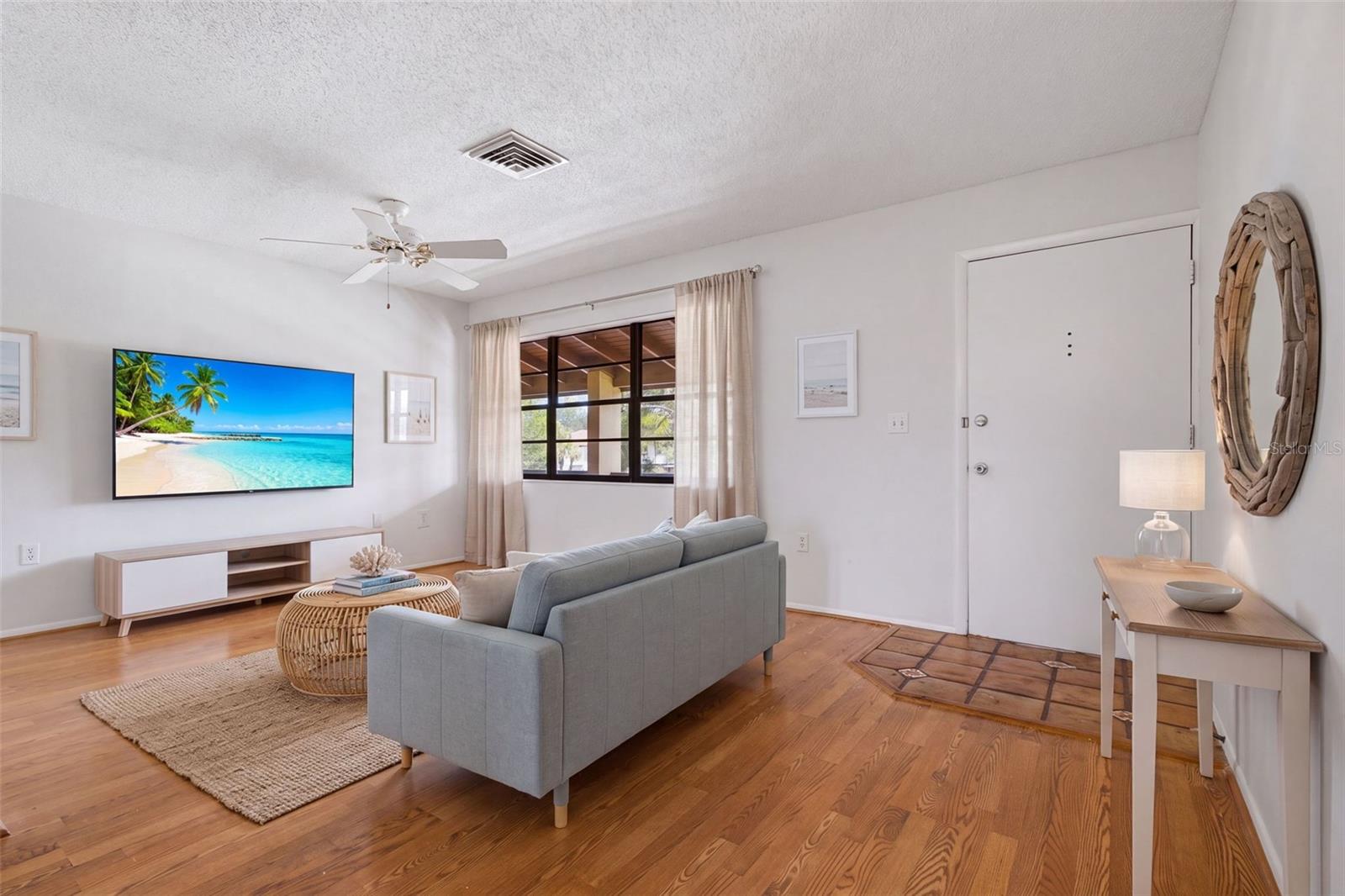 10 QUAILS RUN BOULEVARD 8