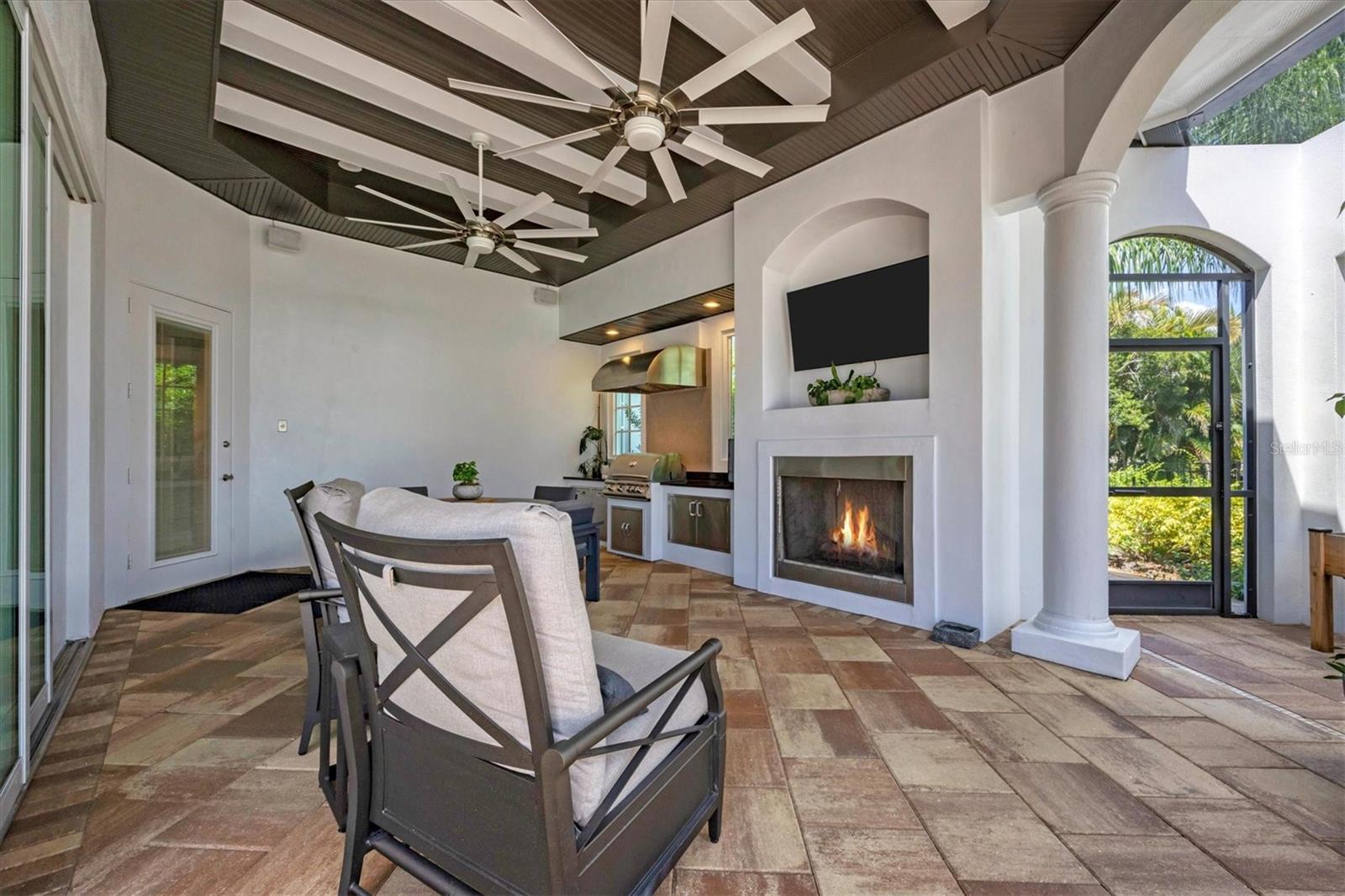 LAKE CLUB PH I - Residential