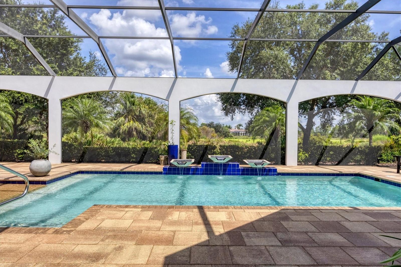 LAKE CLUB PH I - Residential