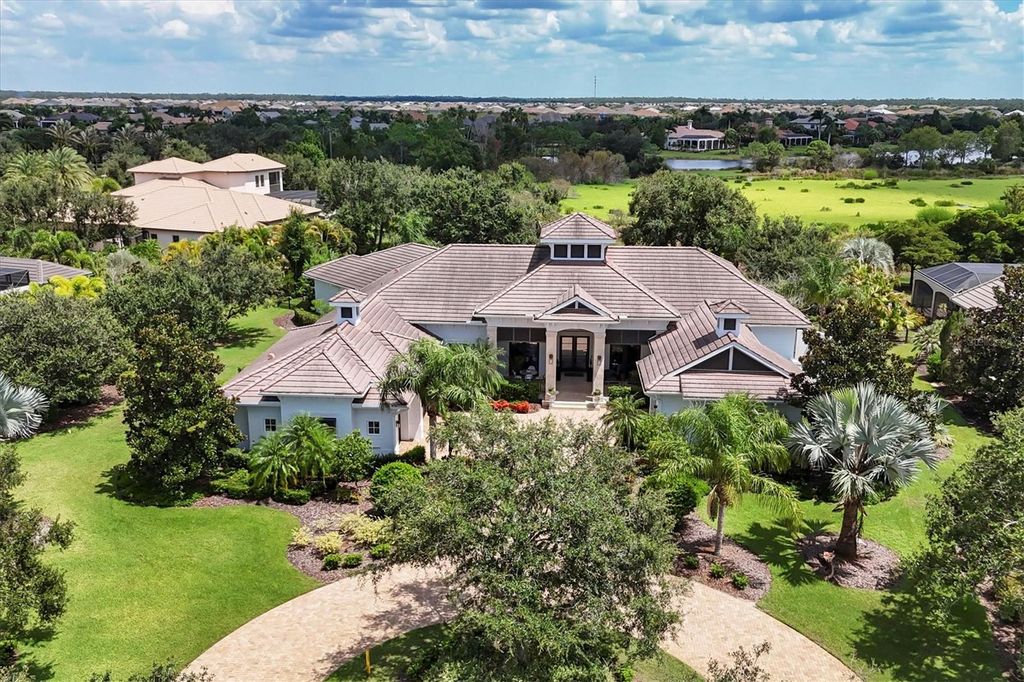 Photo of 8009 Bounty Lane, Bradenton, FL 34202 (MLS # A4663859)