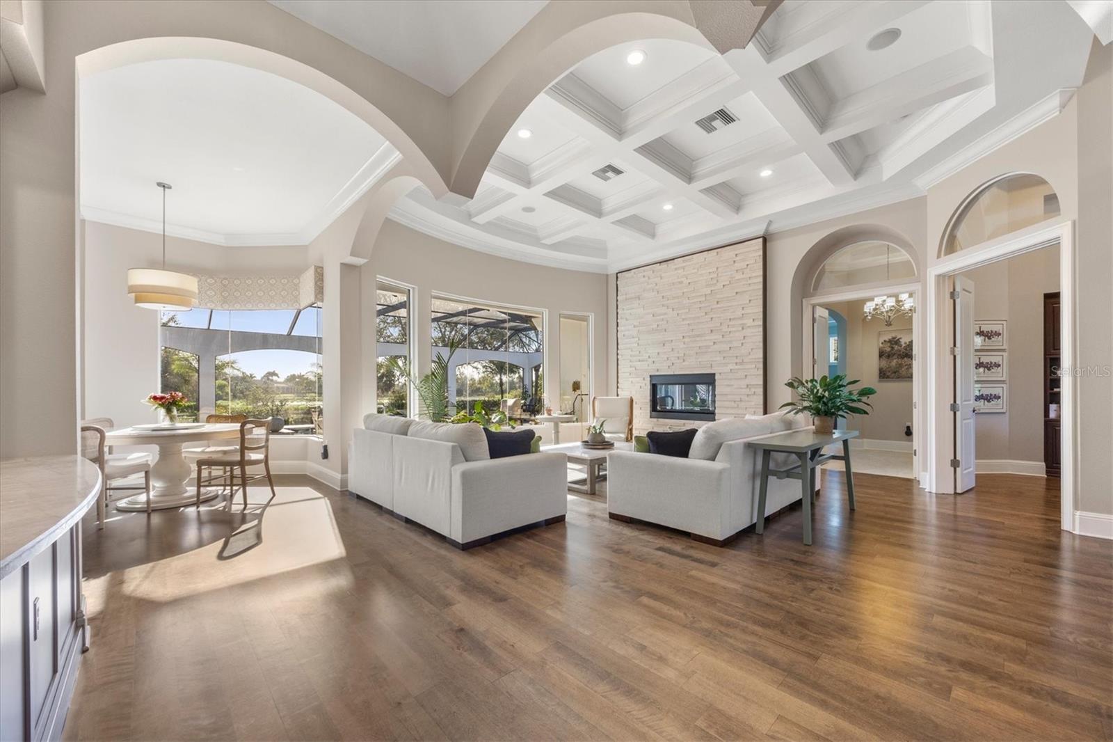 LAKE CLUB PH I - Residential