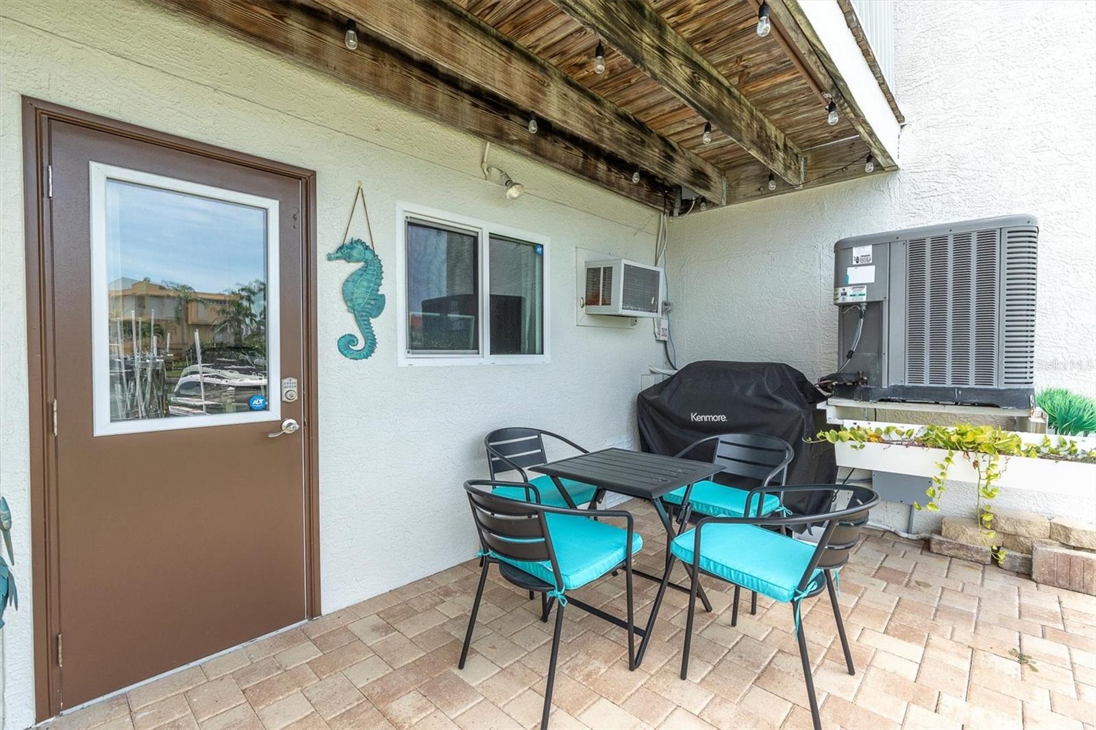 PALMS OF TIERRA - Residential