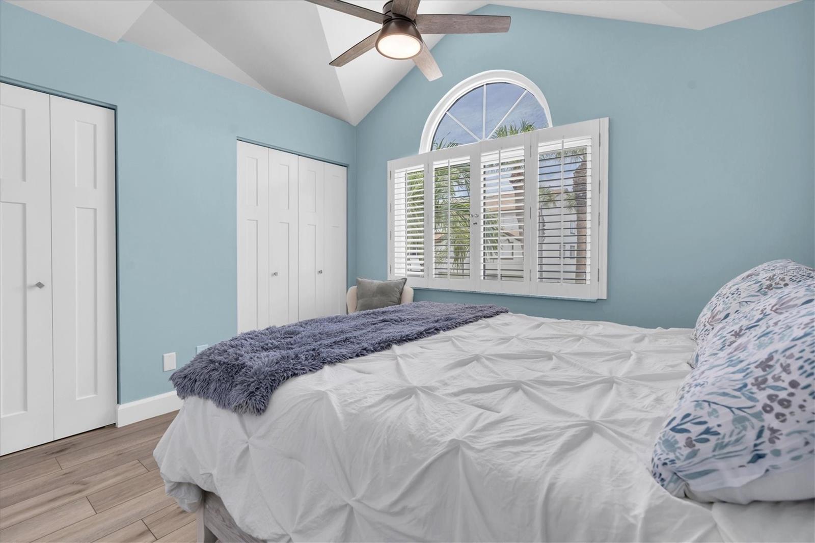 PALMS OF TIERRA - Residential