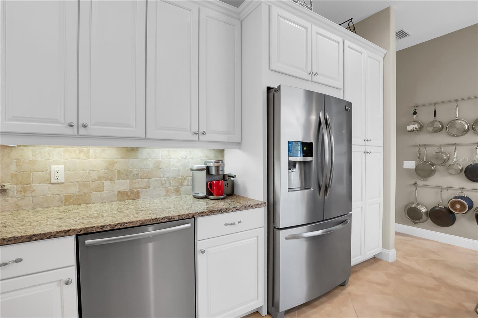 CASCADES AT SARASOTA PH V - Residential