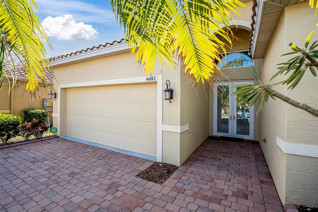 Photo of 6682 41st Street Circle E, Sarasota, FL 34243 (MLS # TB8463365)