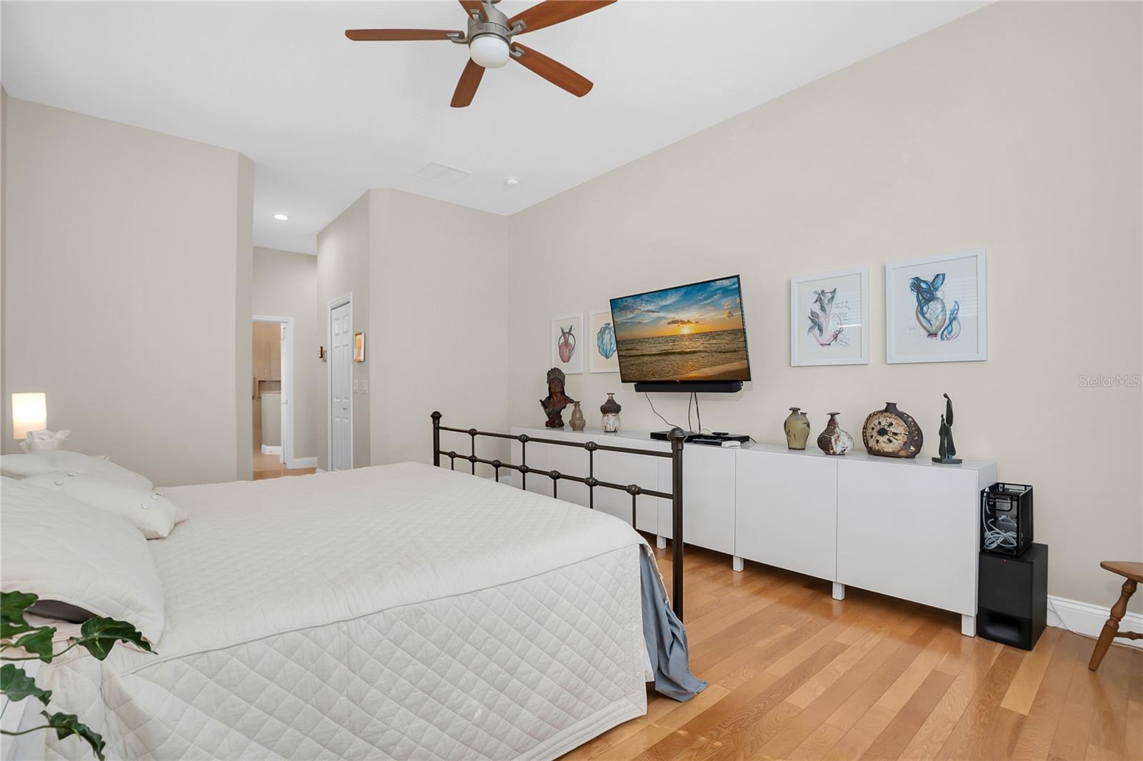 CASCADES AT SARASOTA PH V - Residential