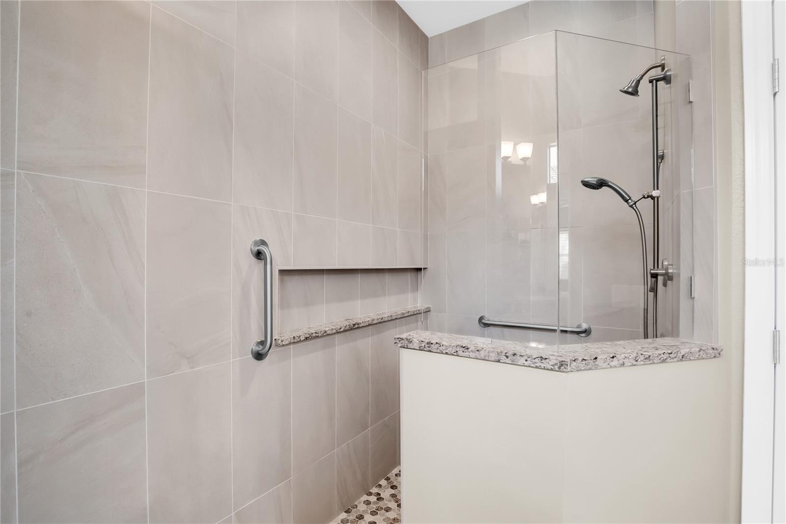 CASCADES AT SARASOTA PH V - Residential