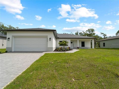 A home in PORT CHARLOTTE