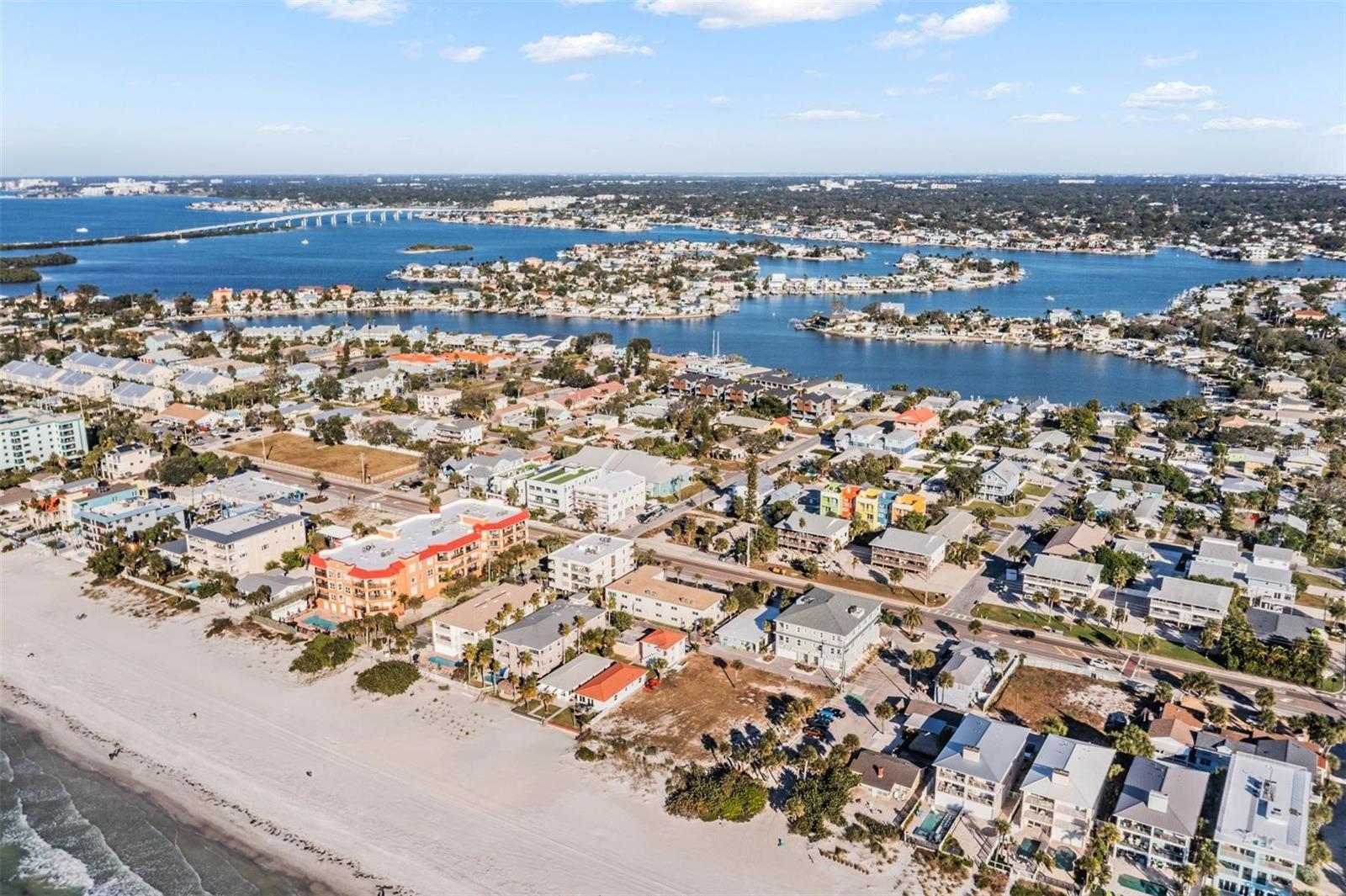 SEA TREAT CONDO - Residential