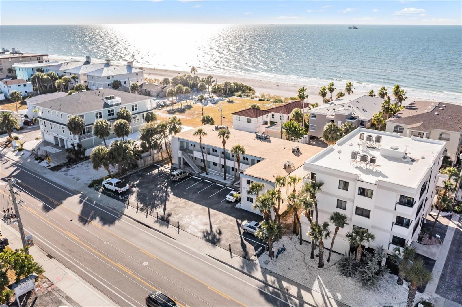 SEA TREAT CONDO - Residential