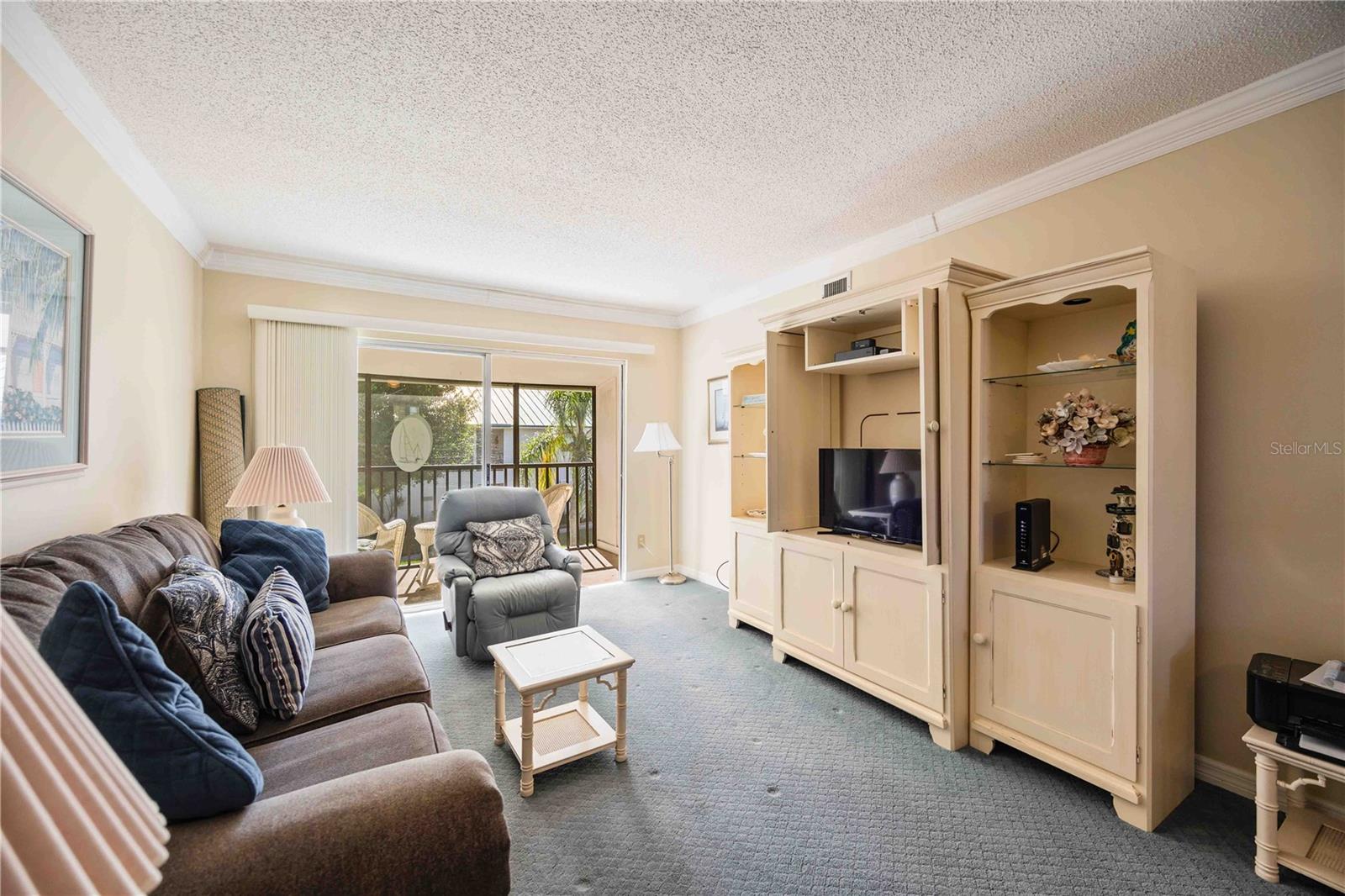 WHITE SANDS VILLAGE - Residential