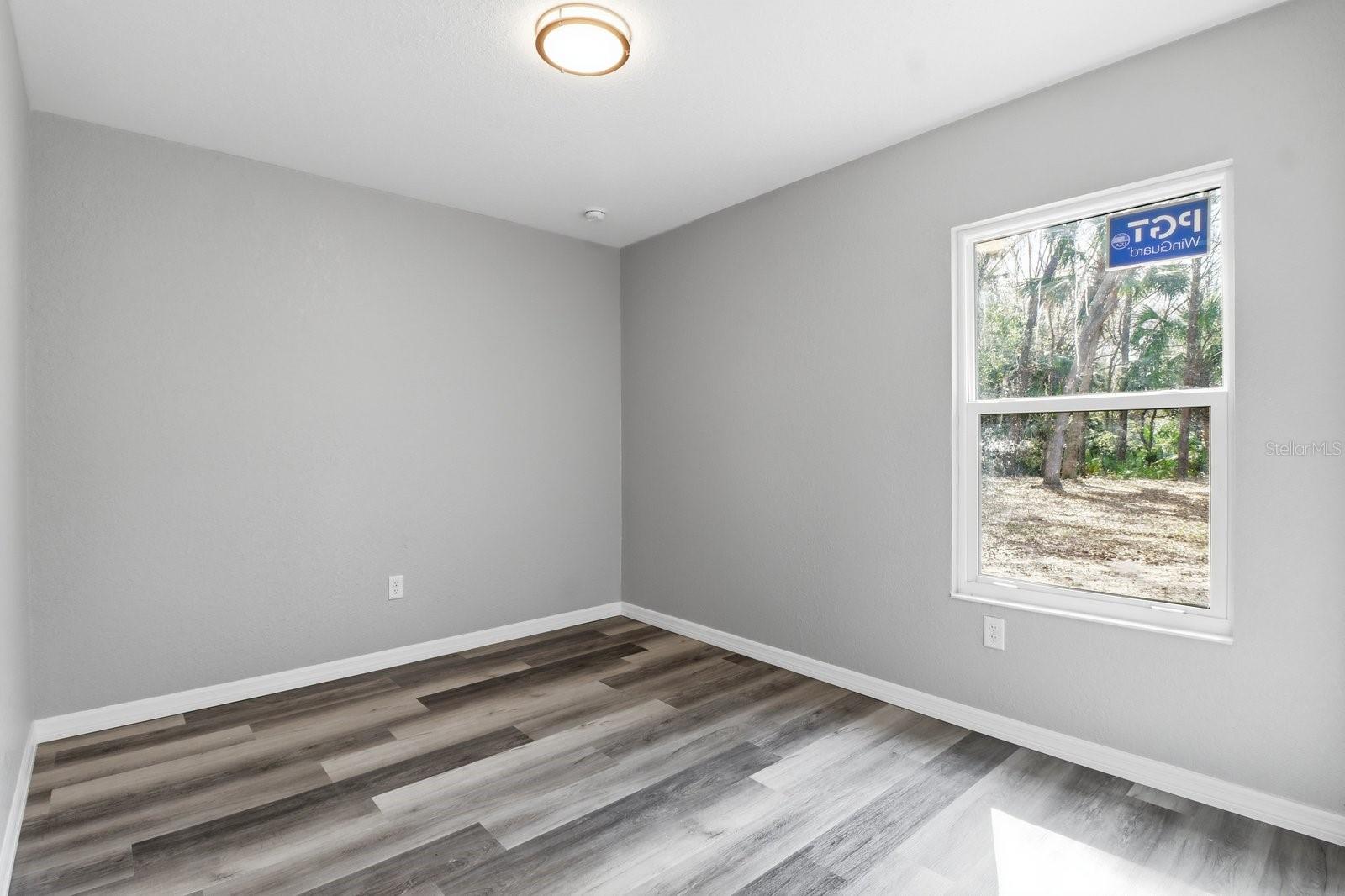 SHERWOOD ACRES UNREC SUB - Residential