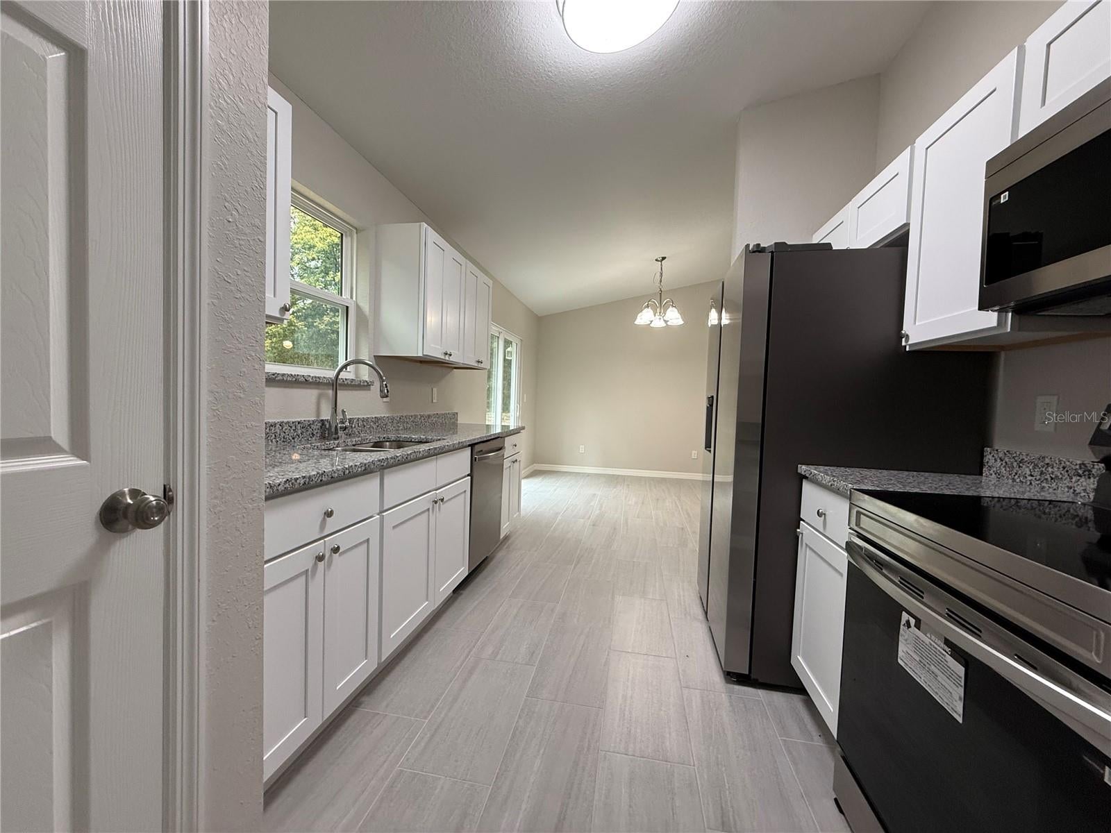 1323 NW 52ND COURT