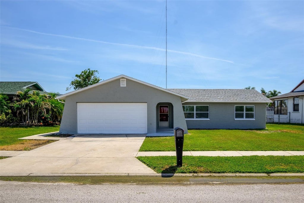 Photo of 3132 Jackson Drive, Holiday, FL 34691 (MLS # W7888925)