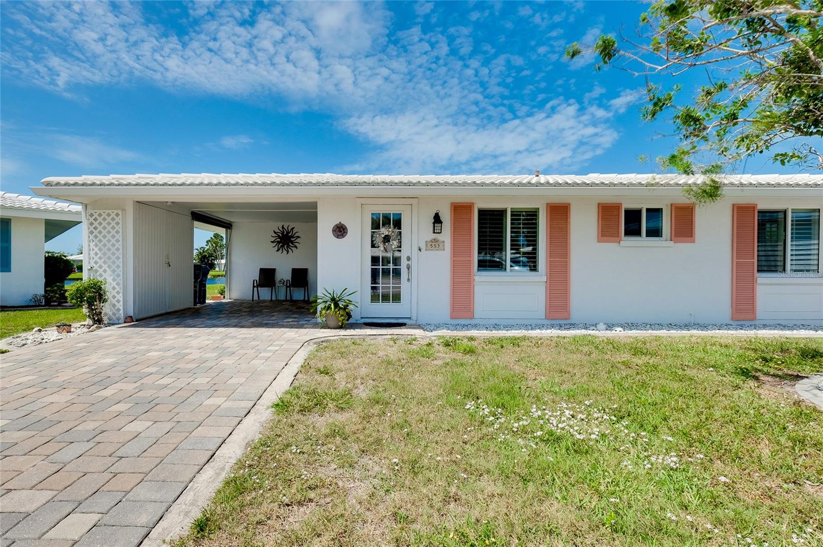553 CIRCLEWOOD DRIVE T11