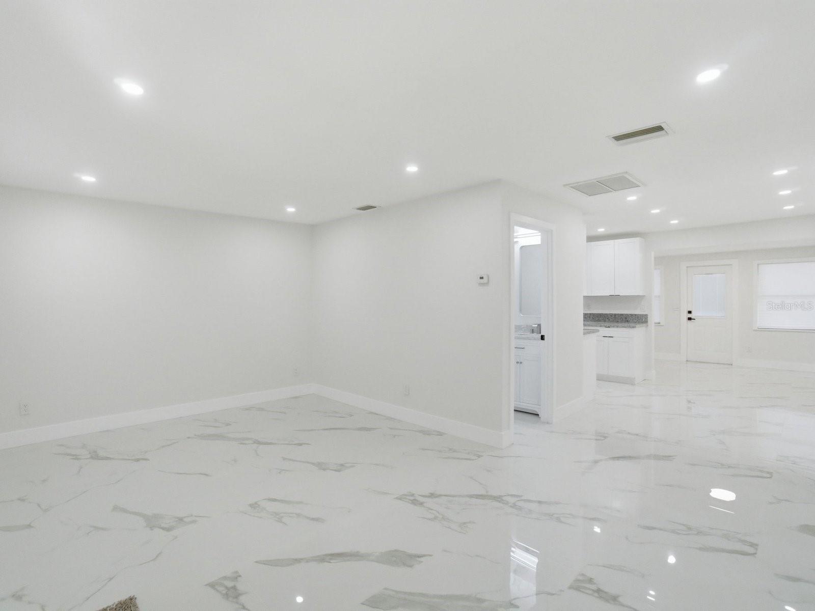 PEACE RIVER SHORES - Residential