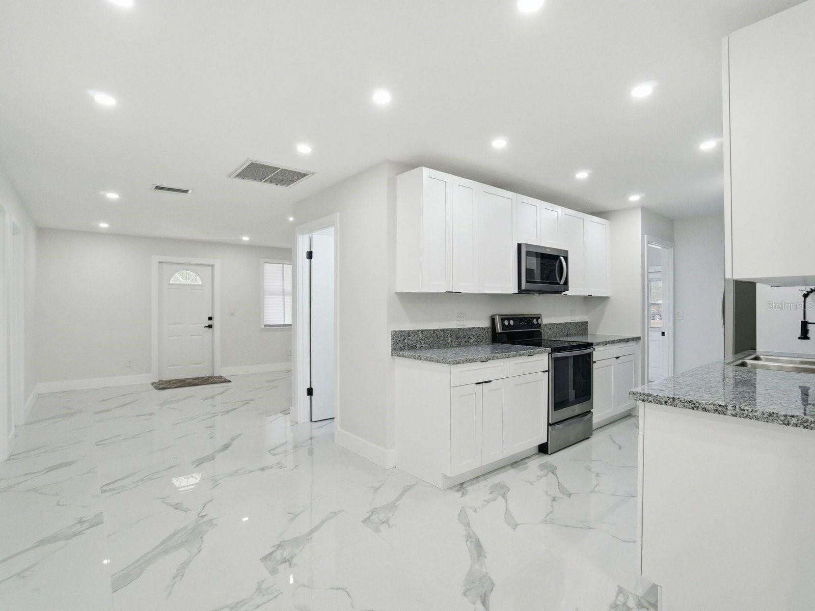 PEACE RIVER SHORES - Residential