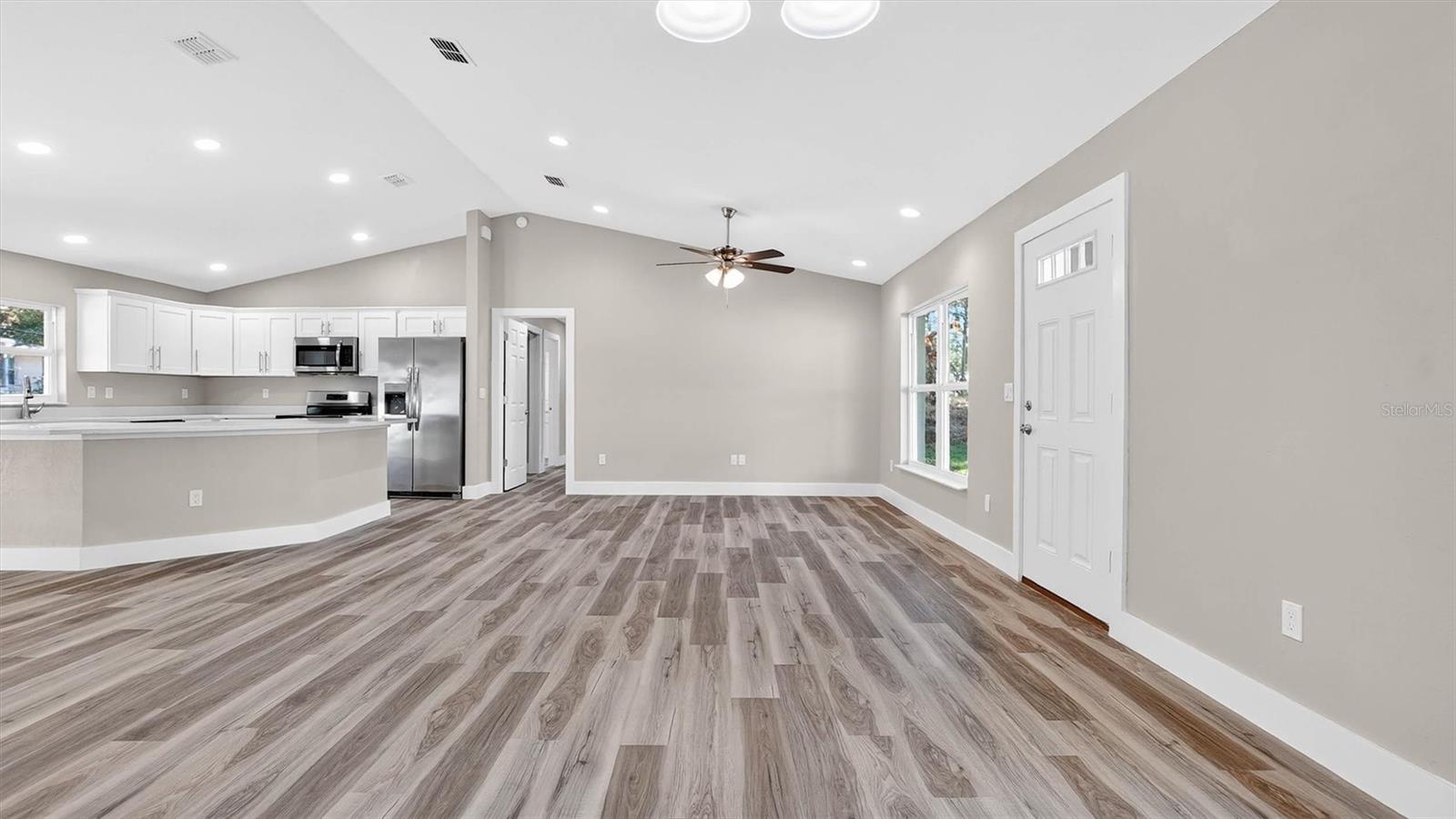 CITRUS SPGS UNIT 21 - Residential