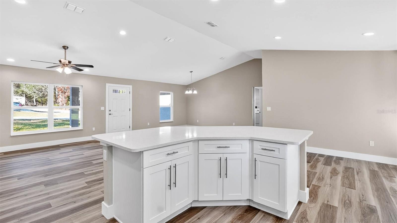 CITRUS SPGS UNIT 21 - Residential