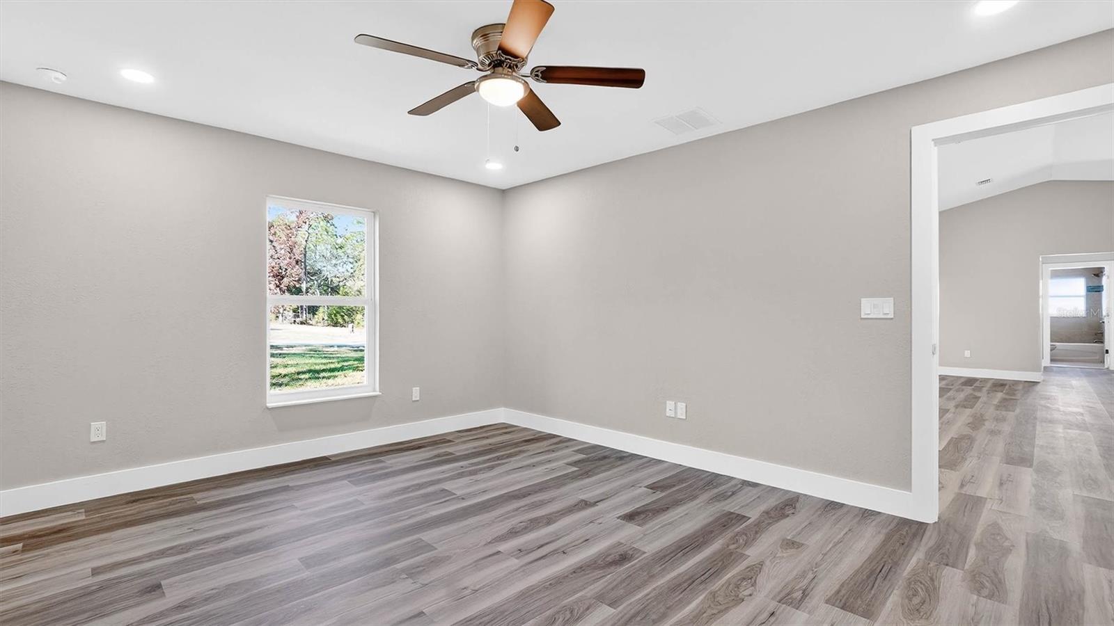 CITRUS SPGS UNIT 21 - Residential