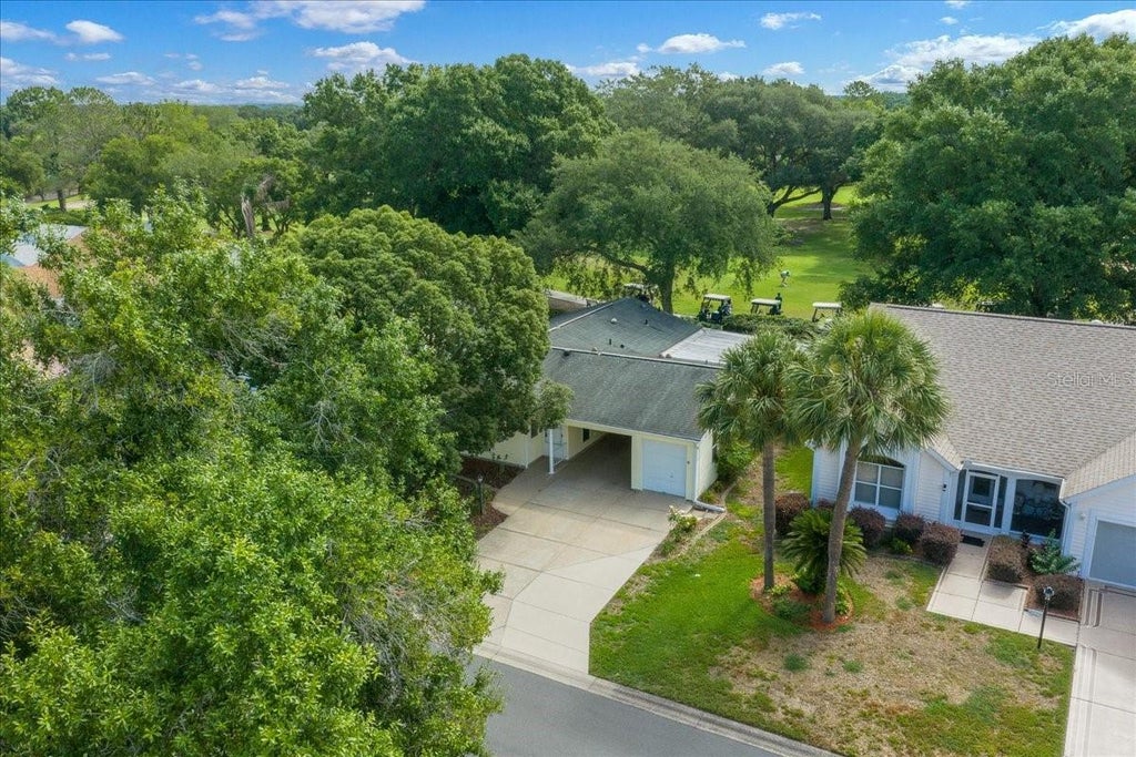Photo of 1133 Del Toro Drive, Lady Lake, FL 32159 (MLS # G5113320)