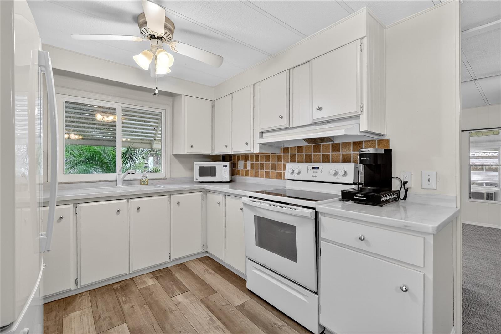 336 IVANHOE CIRCLE
