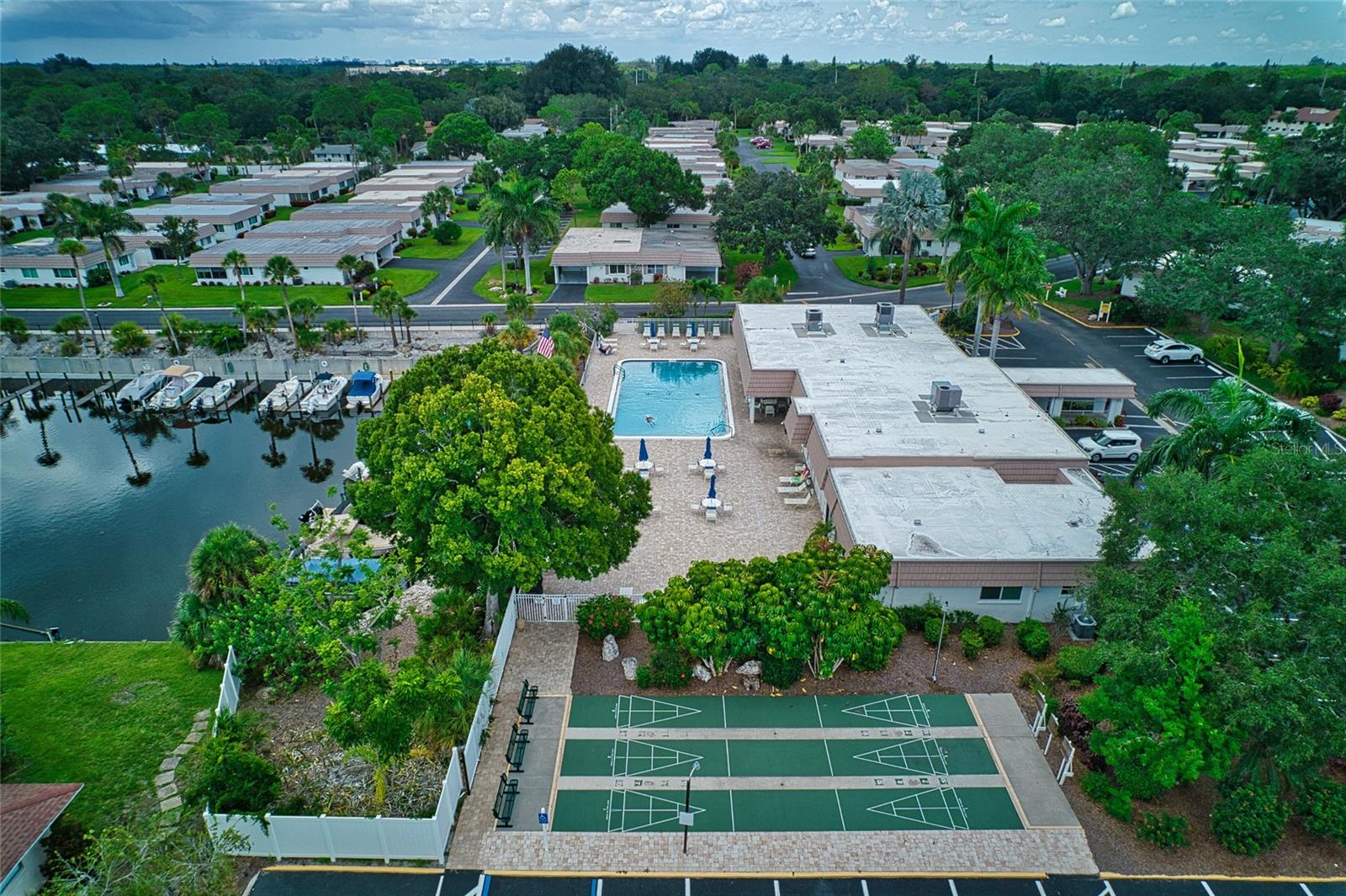 STRATHMORE RIVERSIDE I - Residential