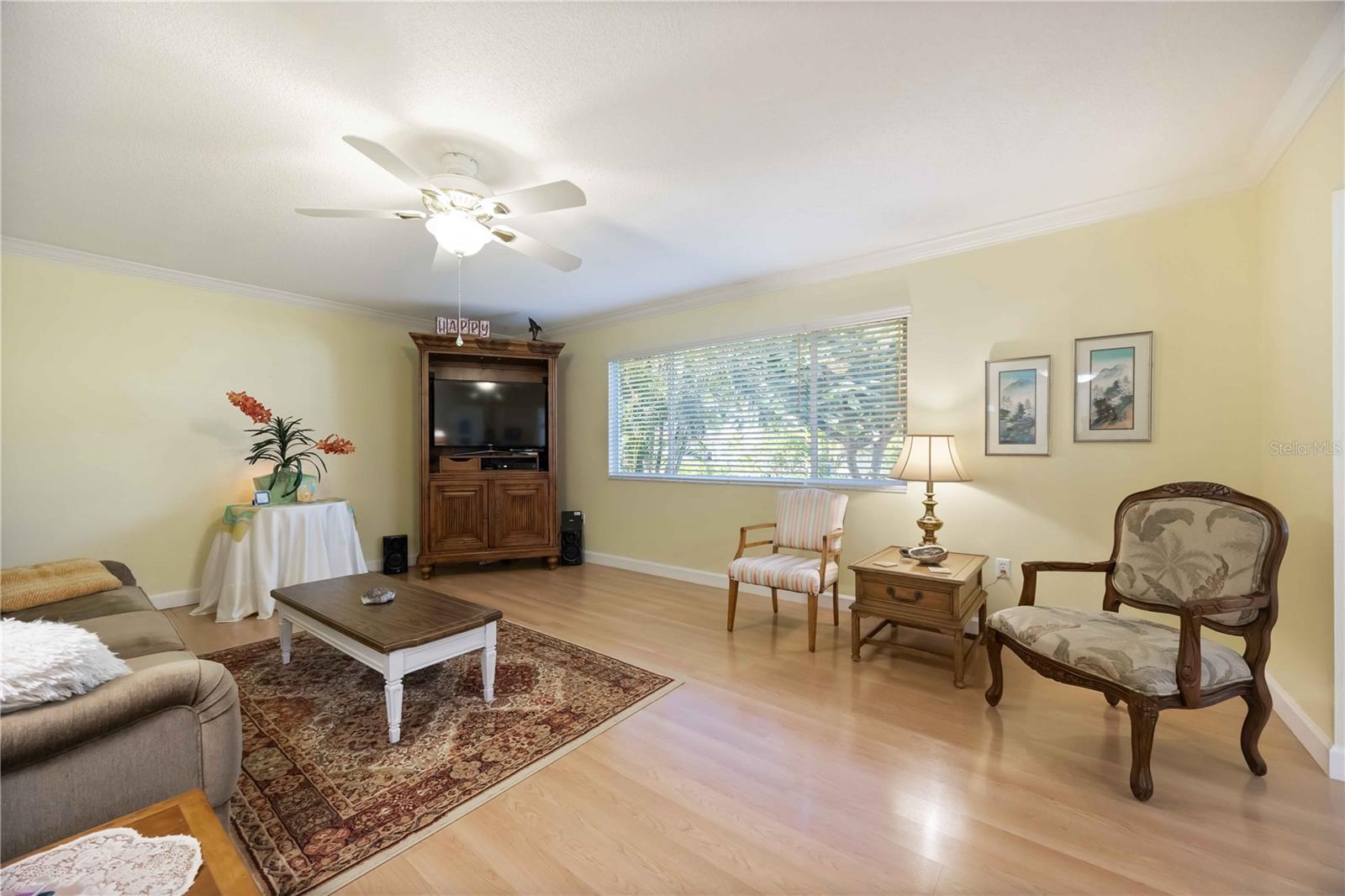 5453 RIVERBLUFF CIRCLE V68