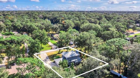 A home in APOPKA