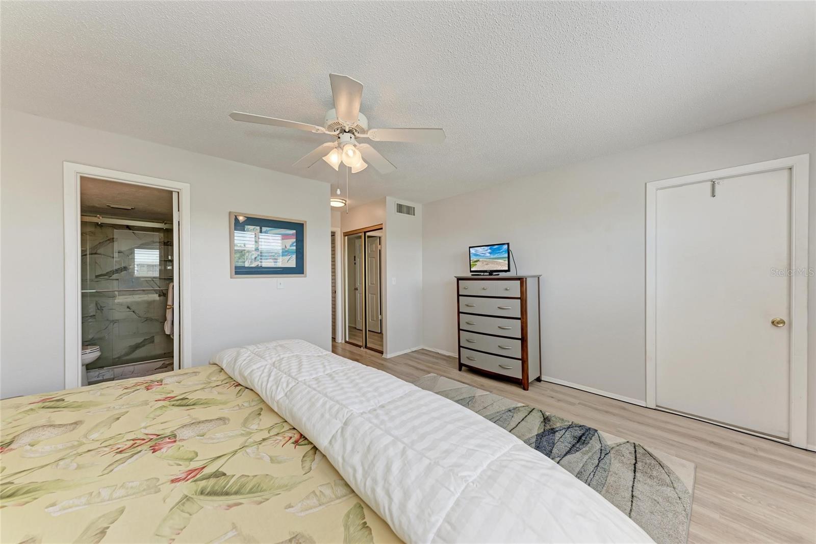 IRONWOOD FIFTH - Residential