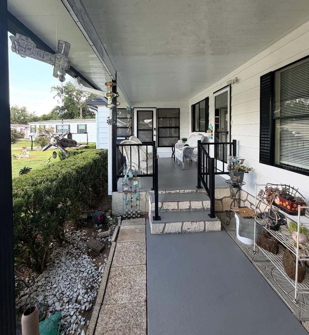 Photo of 6517 SE 110th Lane, Belleview, FL 34420 (MLS # OM730517)
