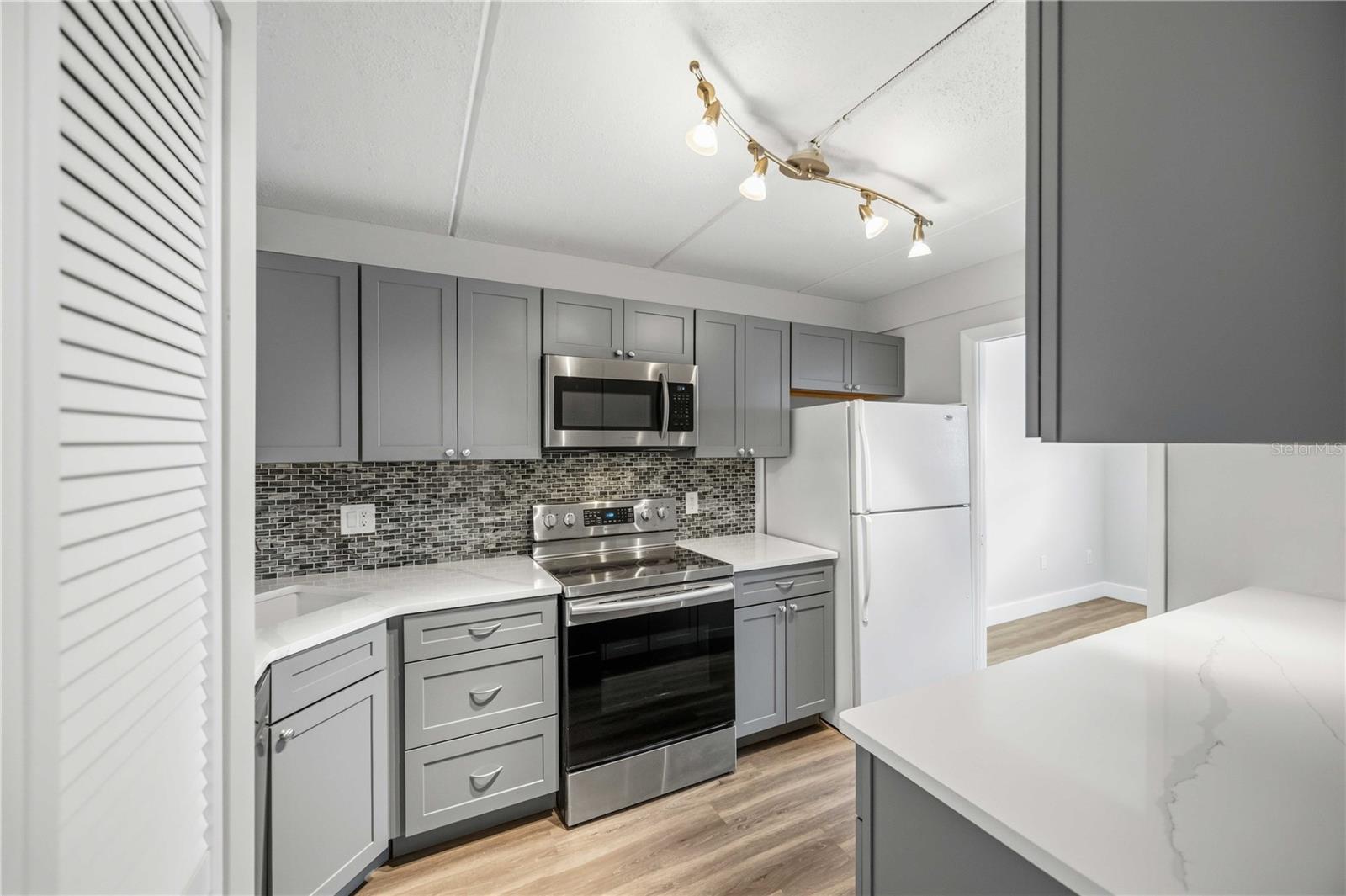 BELLA COSTA I - Residential