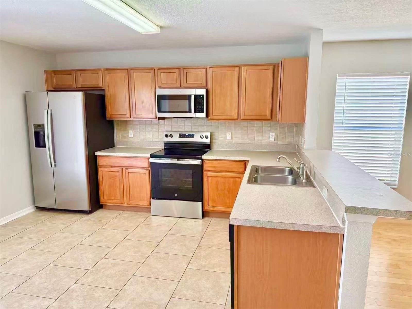 WATERFORD CHASE EAST PH 2 - Residential