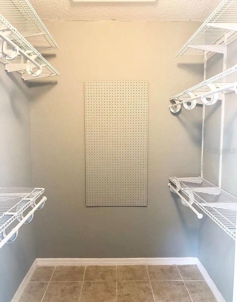 ALAFAYA WOODS PH 10 - Residential