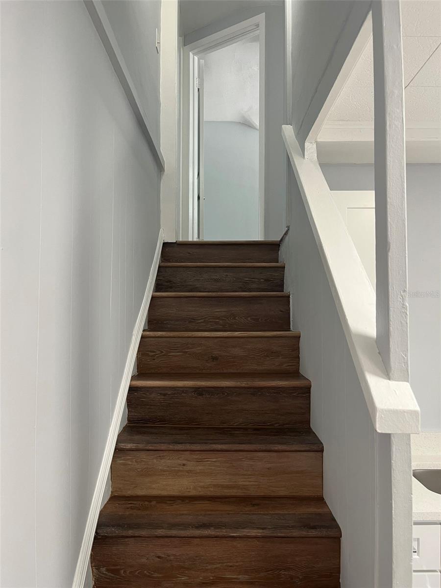 SHELTON HEIGHTS - Residential Income