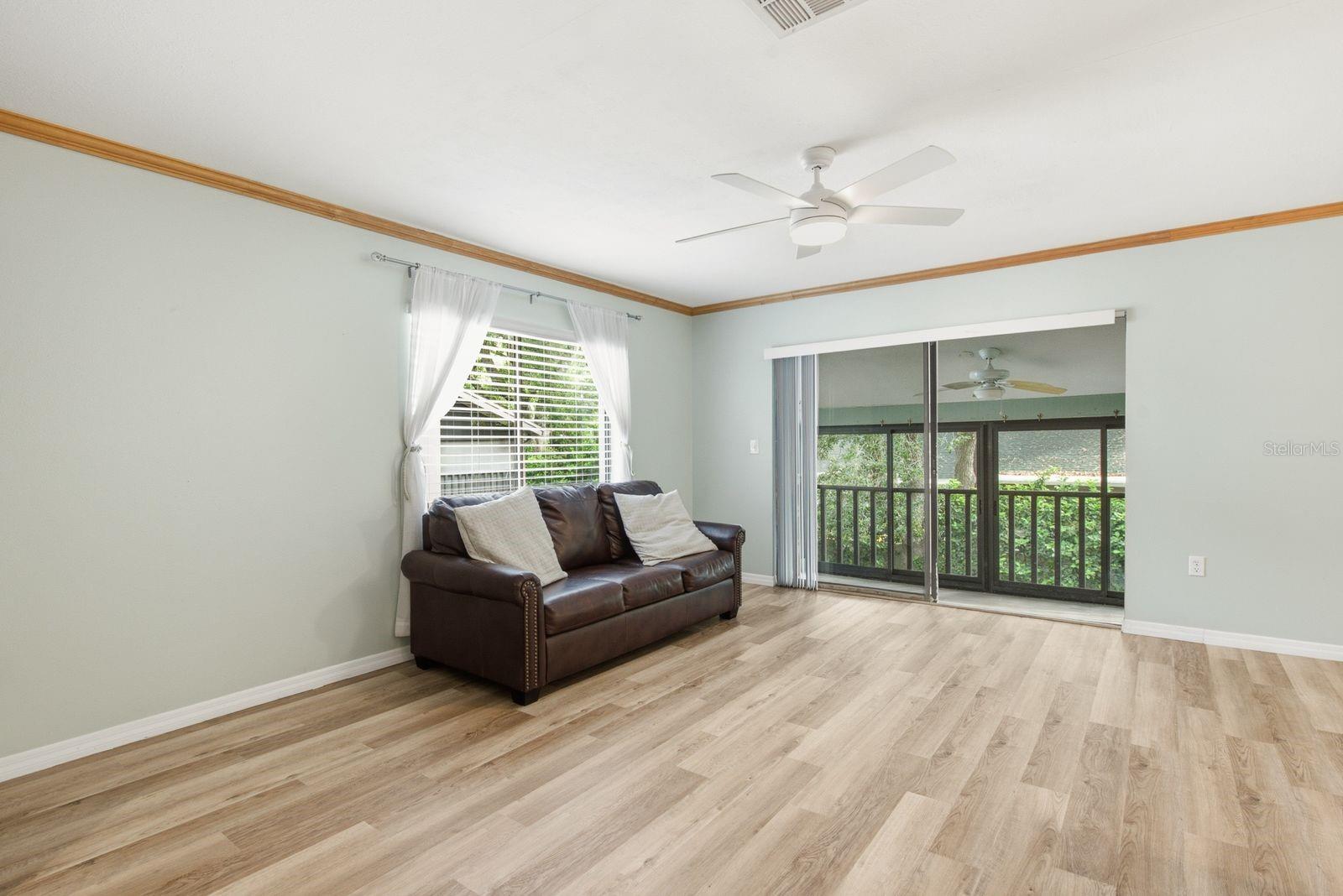 511 MISTLETOE COURT C