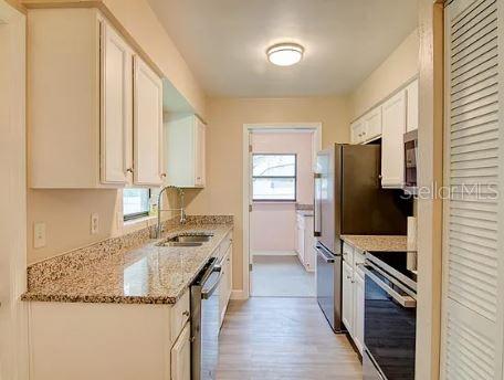 ALACHUA HILLS SE - Residential Lease