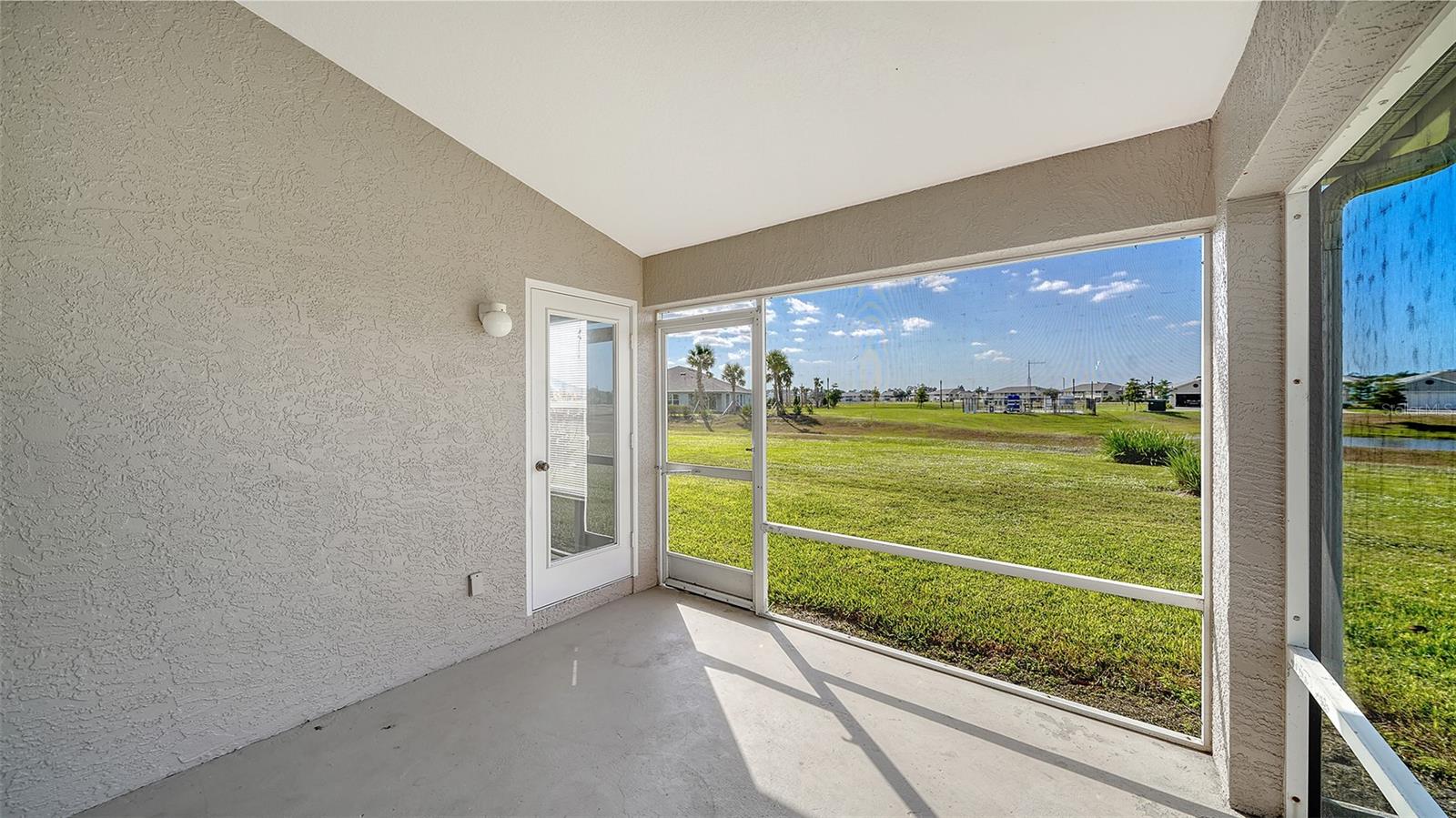 VILLAS OF SABAL TRACE - Residential