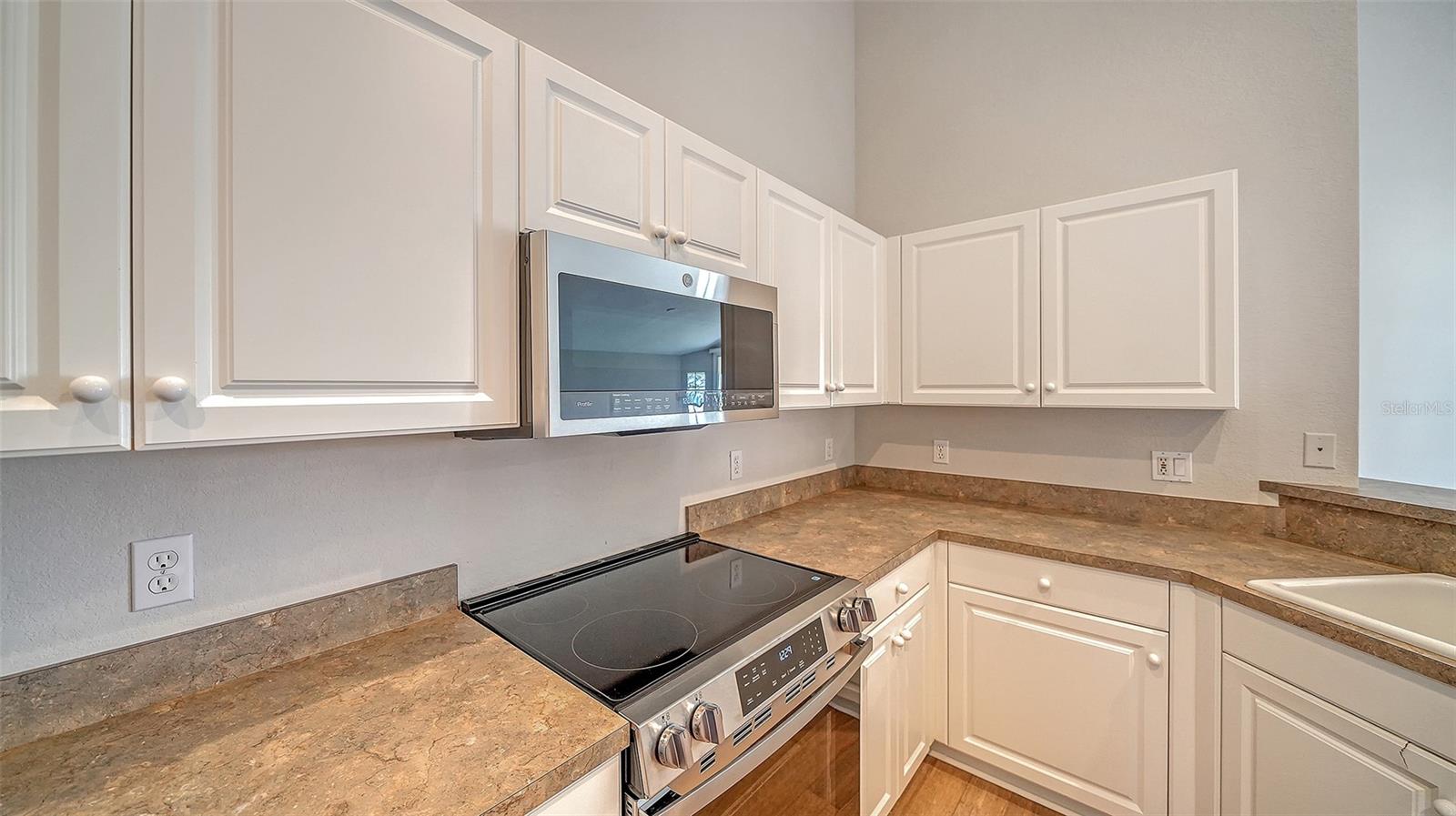 VILLAS OF SABAL TRACE - Residential