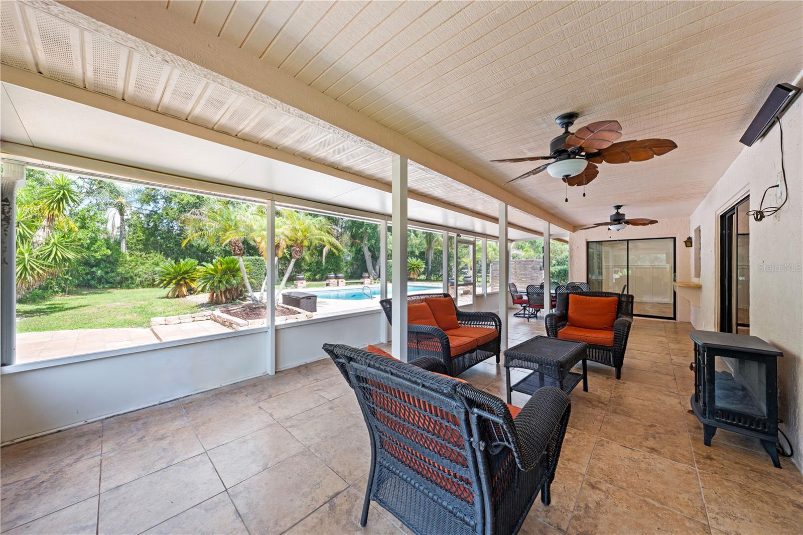 BAY LAKE ESTATES - Residential