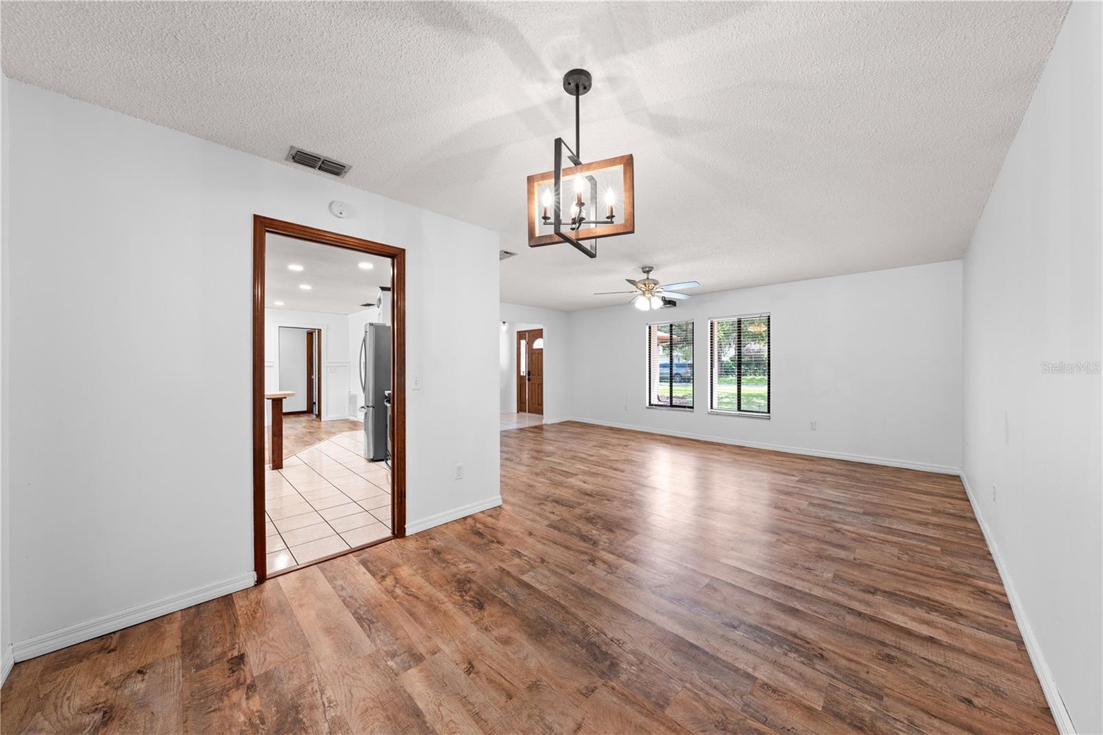BAY LAKE ESTATES - Residential