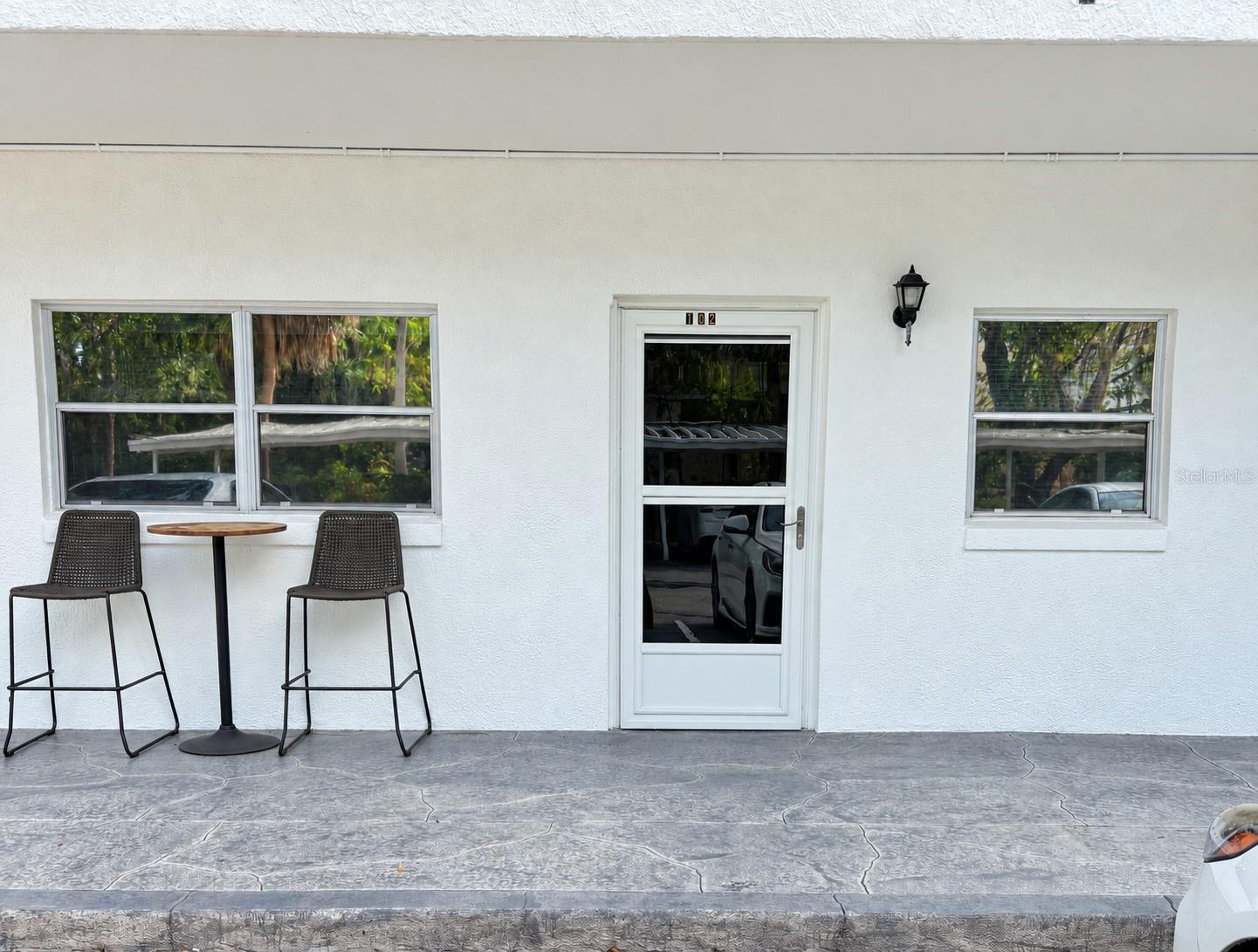 200 EL CAMINO DRIVE 102