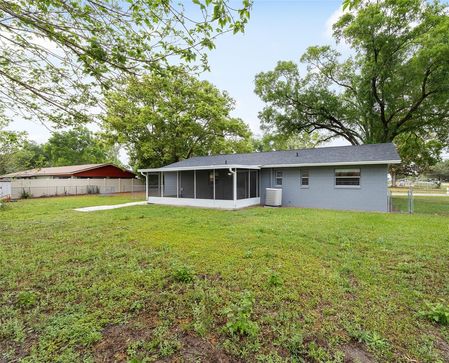 FORE ACRES FIRST ADD - Residential