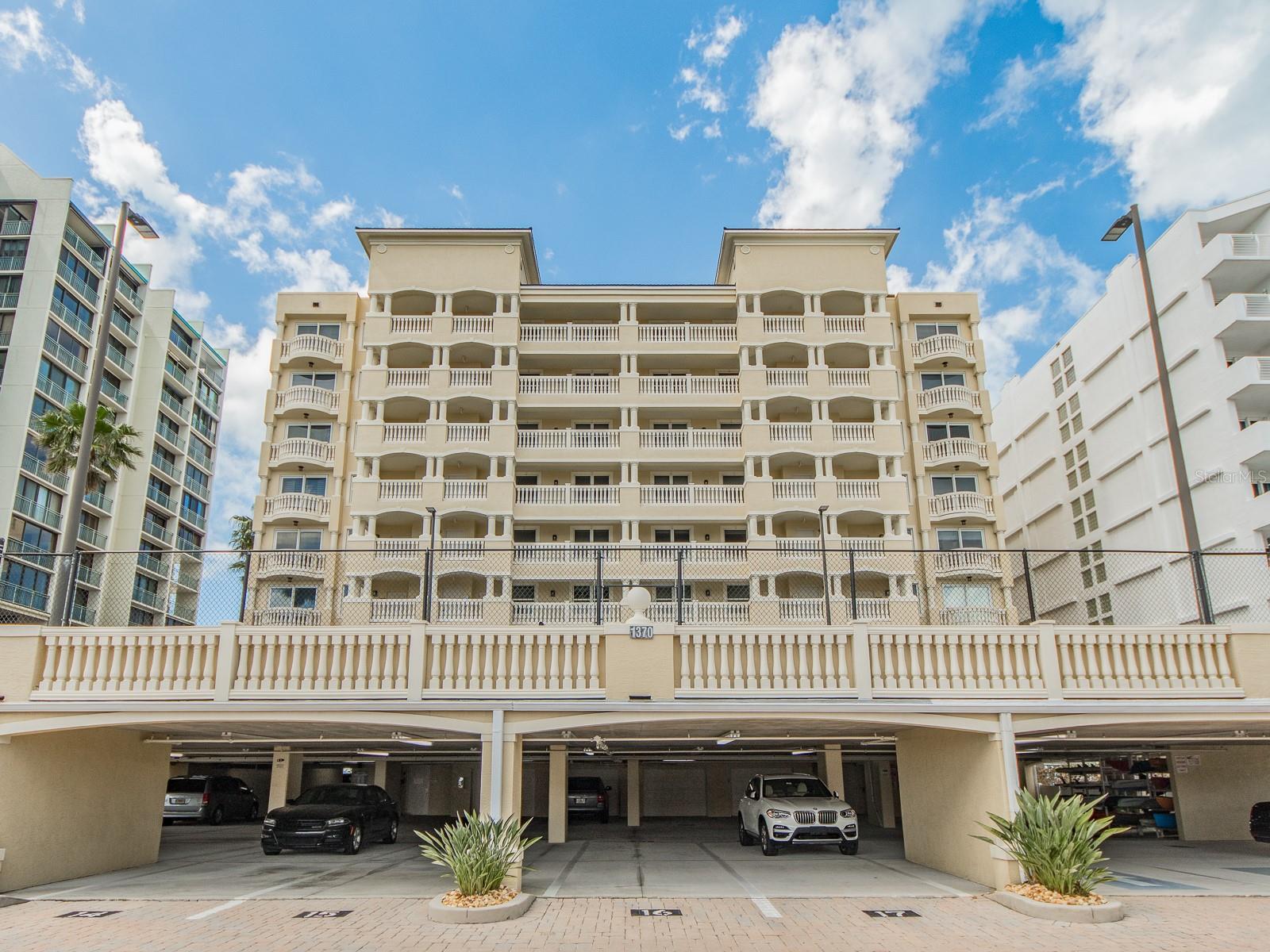 BELLA ROSA CONDO - Residential