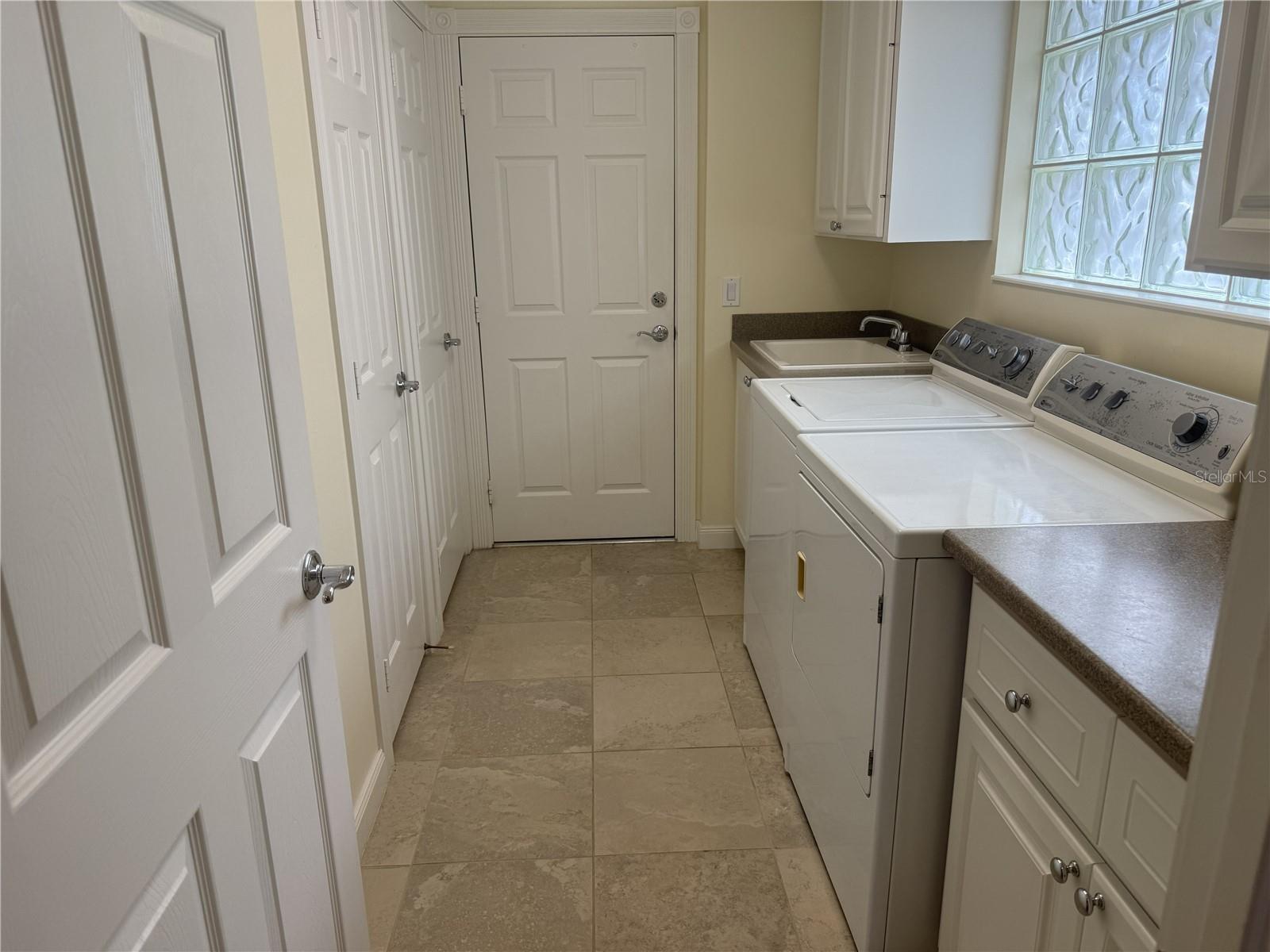 ISLANDWALK AT WEST VILLAGES PH 02 - Residential