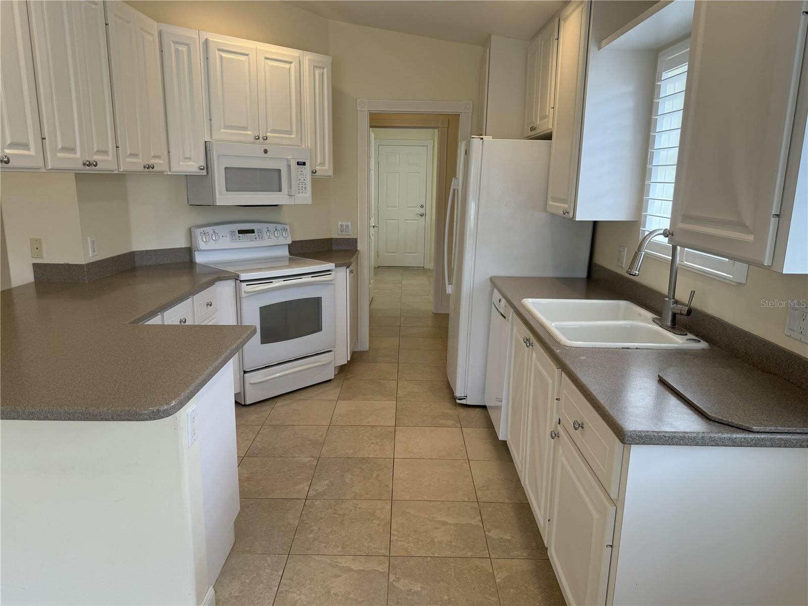 ISLANDWALK AT WEST VILLAGES PH 02 - Residential