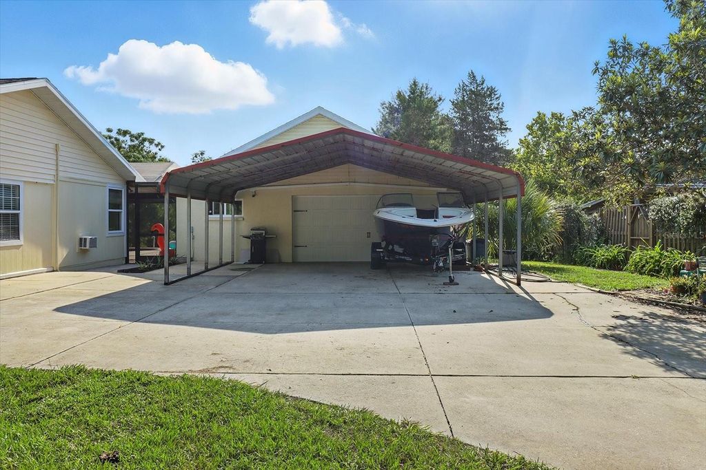 Photo of 10299 N War Horse Point, Crystal River, FL 34428 (MLS # G5101645)
